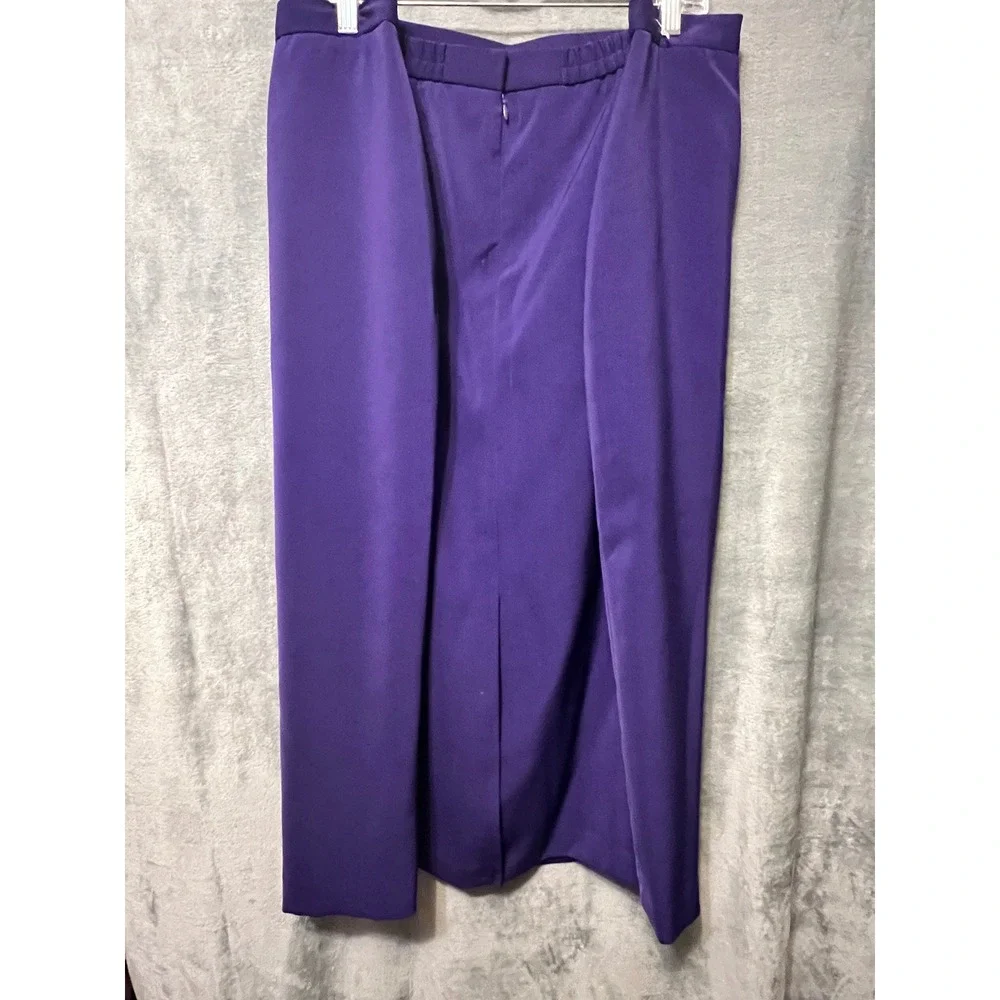 G.M.I. Woman Purple 2 Piece Skirt Suit 38W NWT Dickie Satin Trim Church Formal